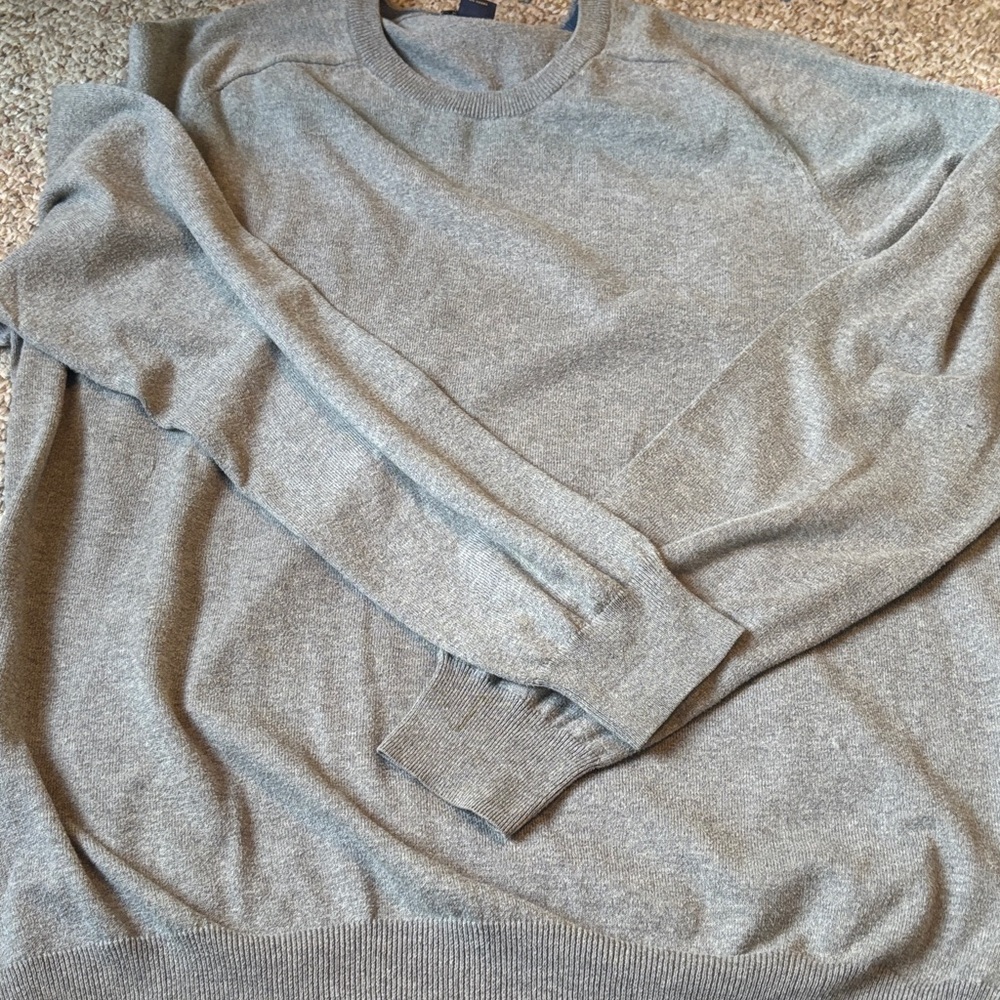 Brooks Brothers Men’s Gray Sweater